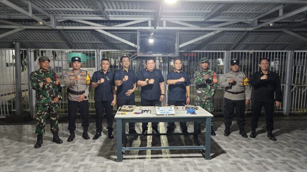 Cegah Potensi Gangguan Kamtib, Kakanwil Ditjen Pas Kaltim Pimpin Razia di Lapas Tarakan